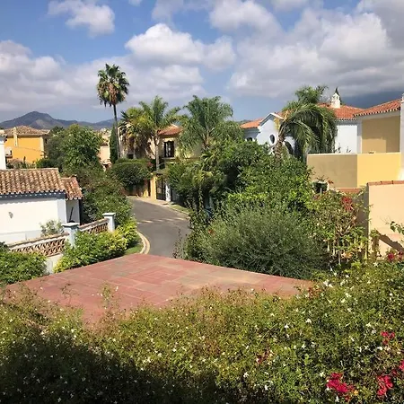 Unique On A Golf Court Near Puerto Banus And Villa Marbella